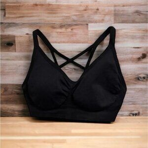 Akamc Black Strappy Sports Bra Small Criss Cross Back Padded Activewear